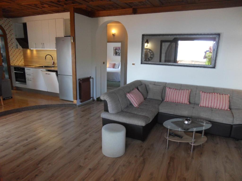 روغوزنيكا Sunset Beachfront Residence المظهر الخارجي الصورة
